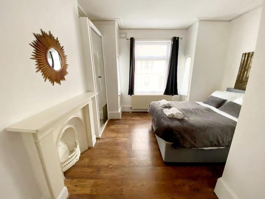 Evo Green Gravesend 2 Bed Apartment - 2 Mins Stn Town Centre Bagian luar foto